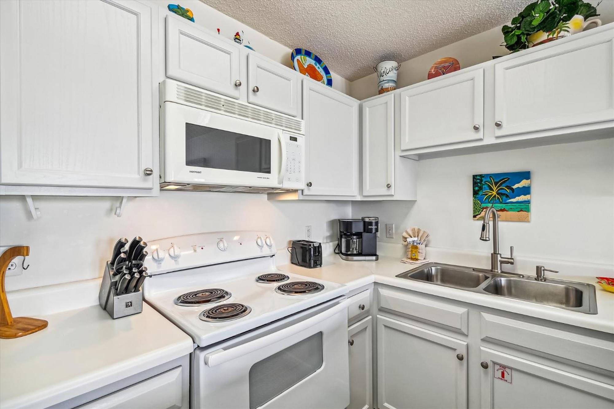 Grand Caribbean East 309- By Isle Apartment