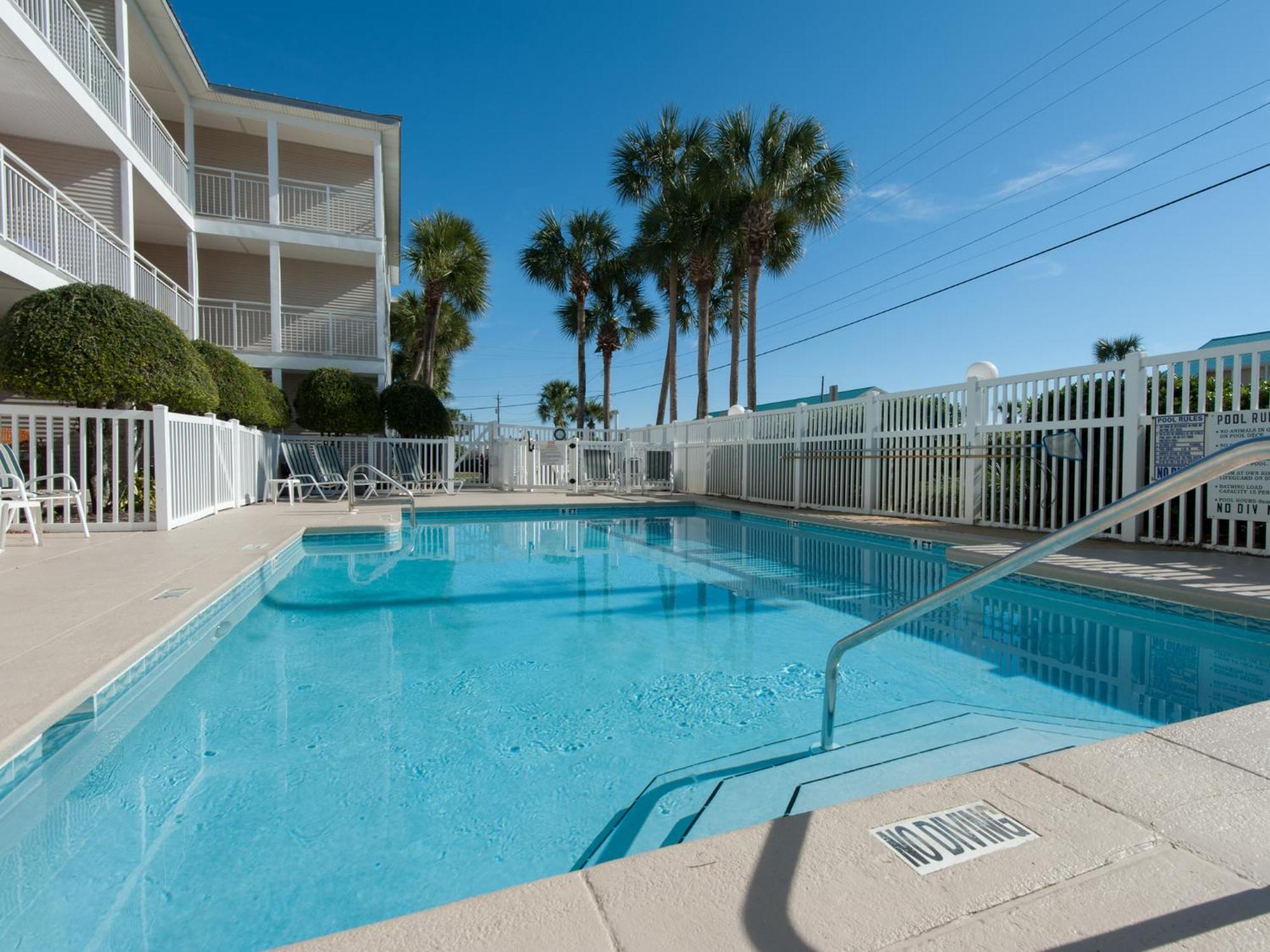 Apartment Grand Caribbean East 309- By Isle Destin