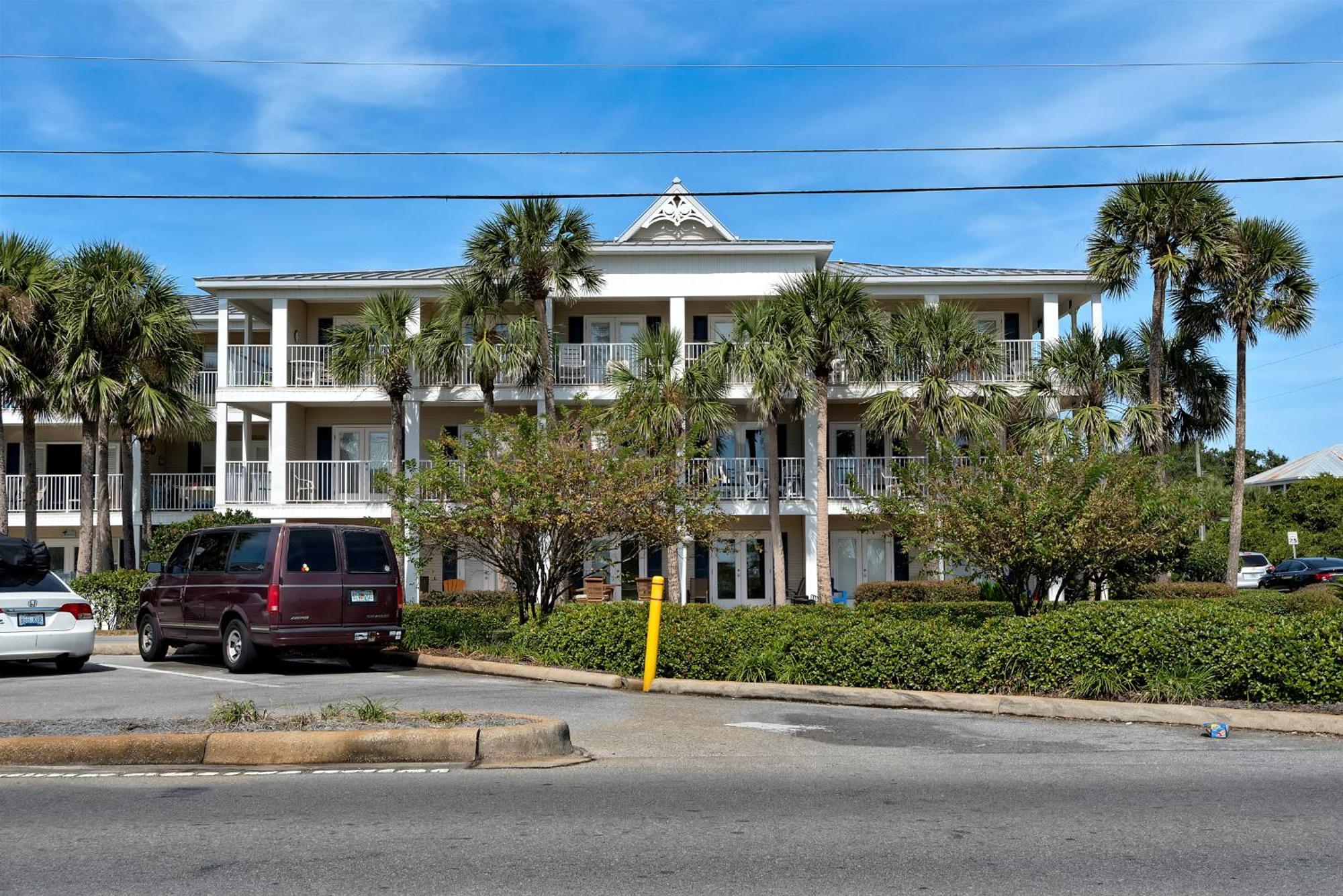 Grand Caribbean East 309- By Isle Destin