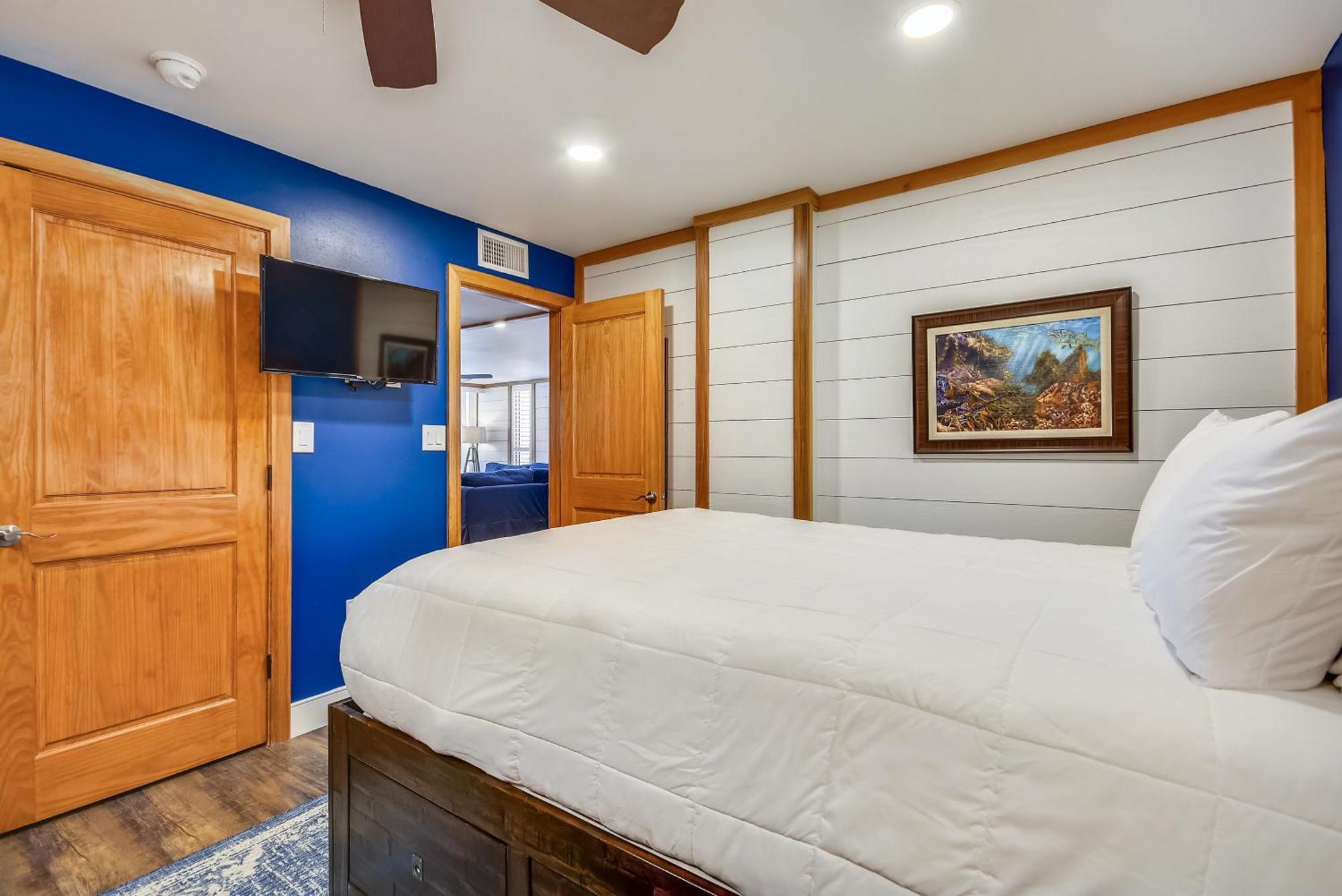 Dolphin Point 601c- By Isle Apartment Destin
