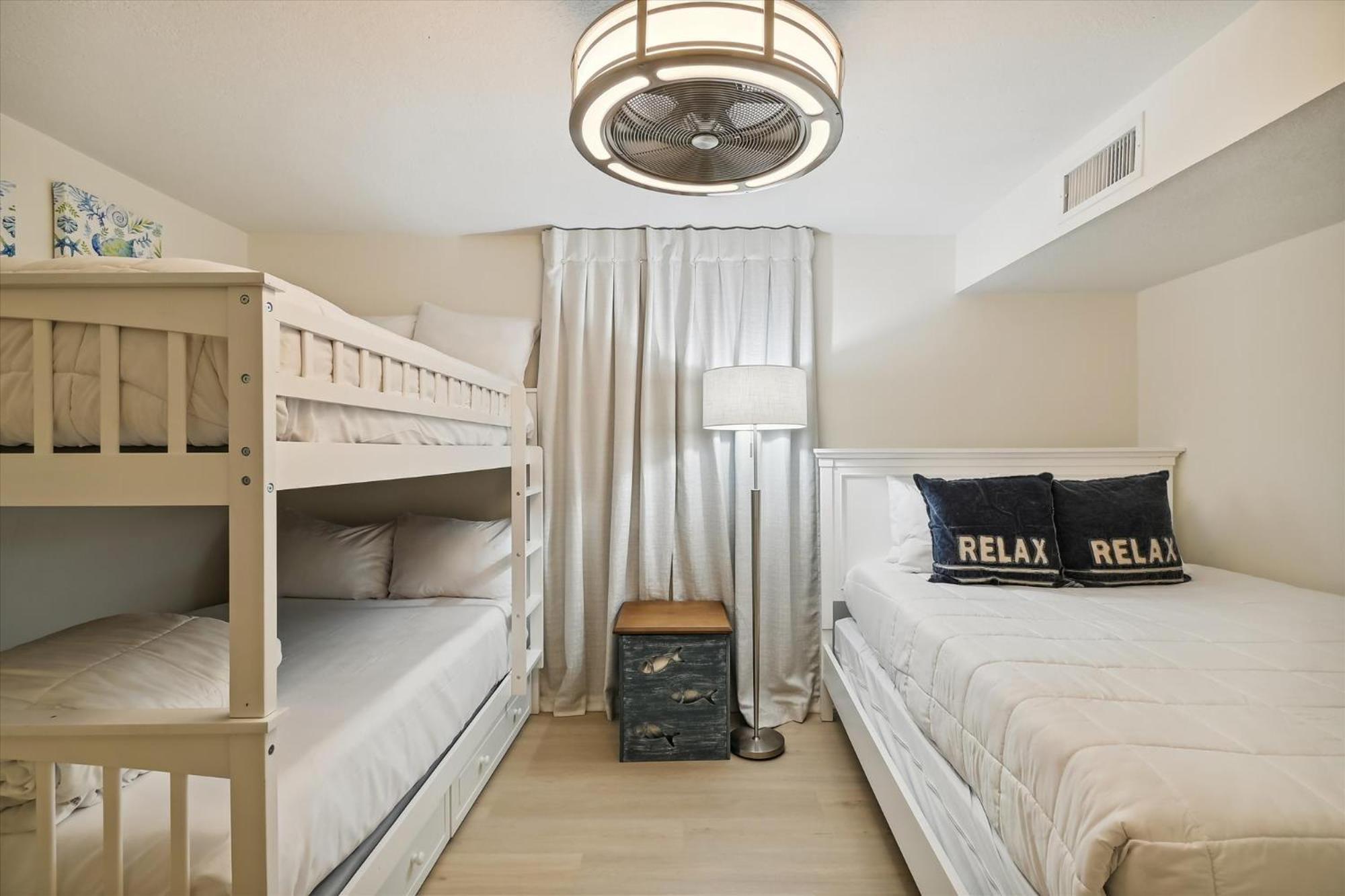 Apartment Dolphin Point 203c- By Isle *
