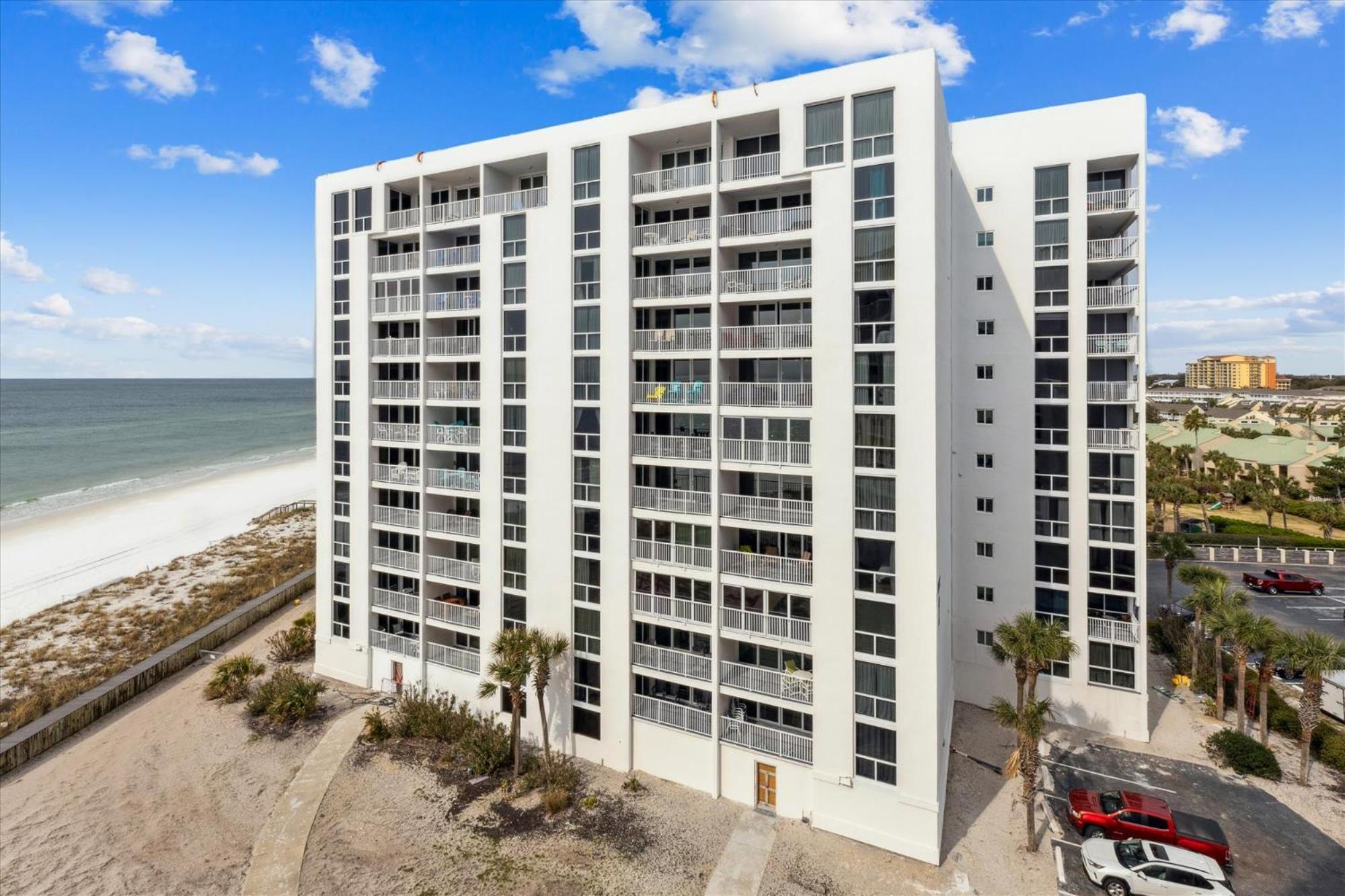 Shoreline Towers 1084- By Isle * Destin
