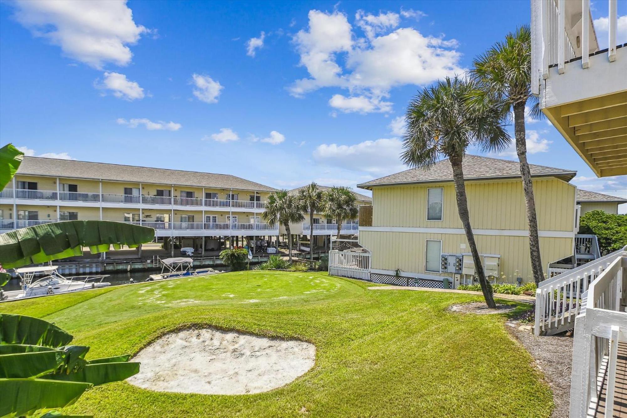 Apartment Sandpiper Cove 1030- By Isle Destin