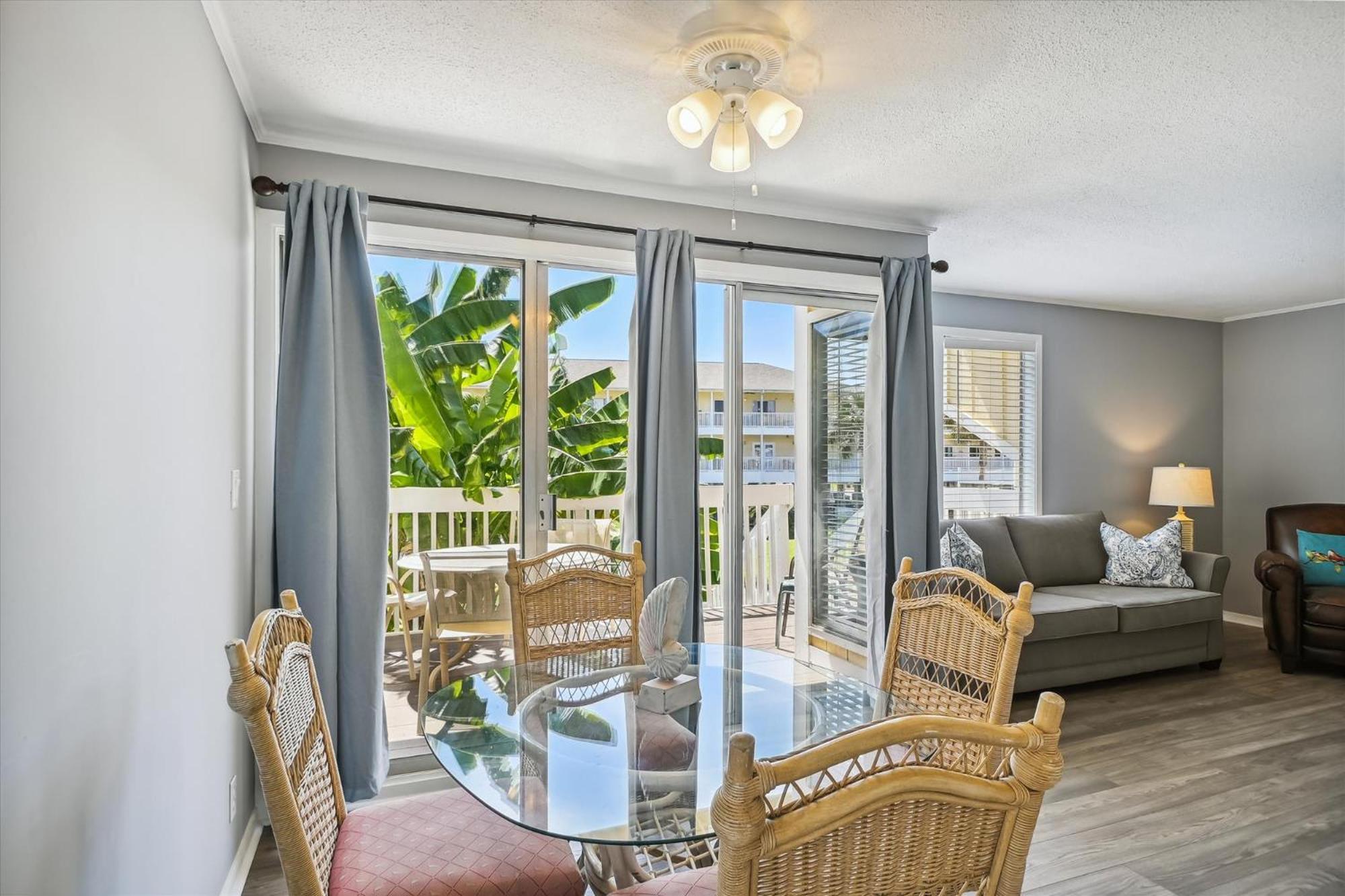 Apartment Sandpiper Cove 1030- By Isle