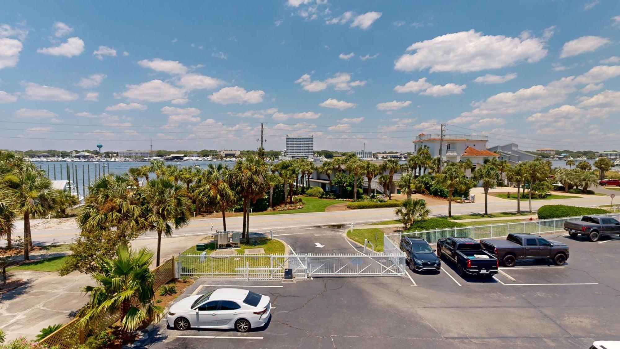 Poolside 308- By Isle Apartment *