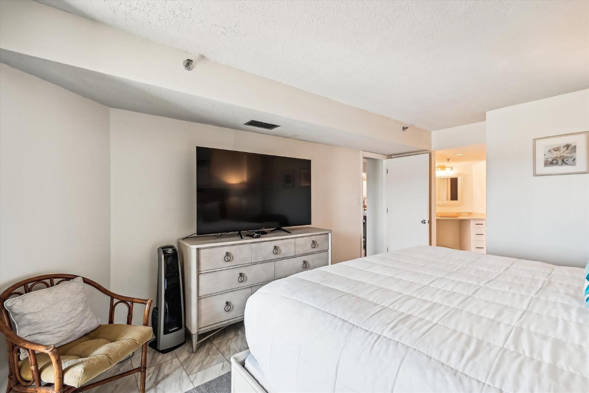 Inlet Reef 518- By Isle Apartment *