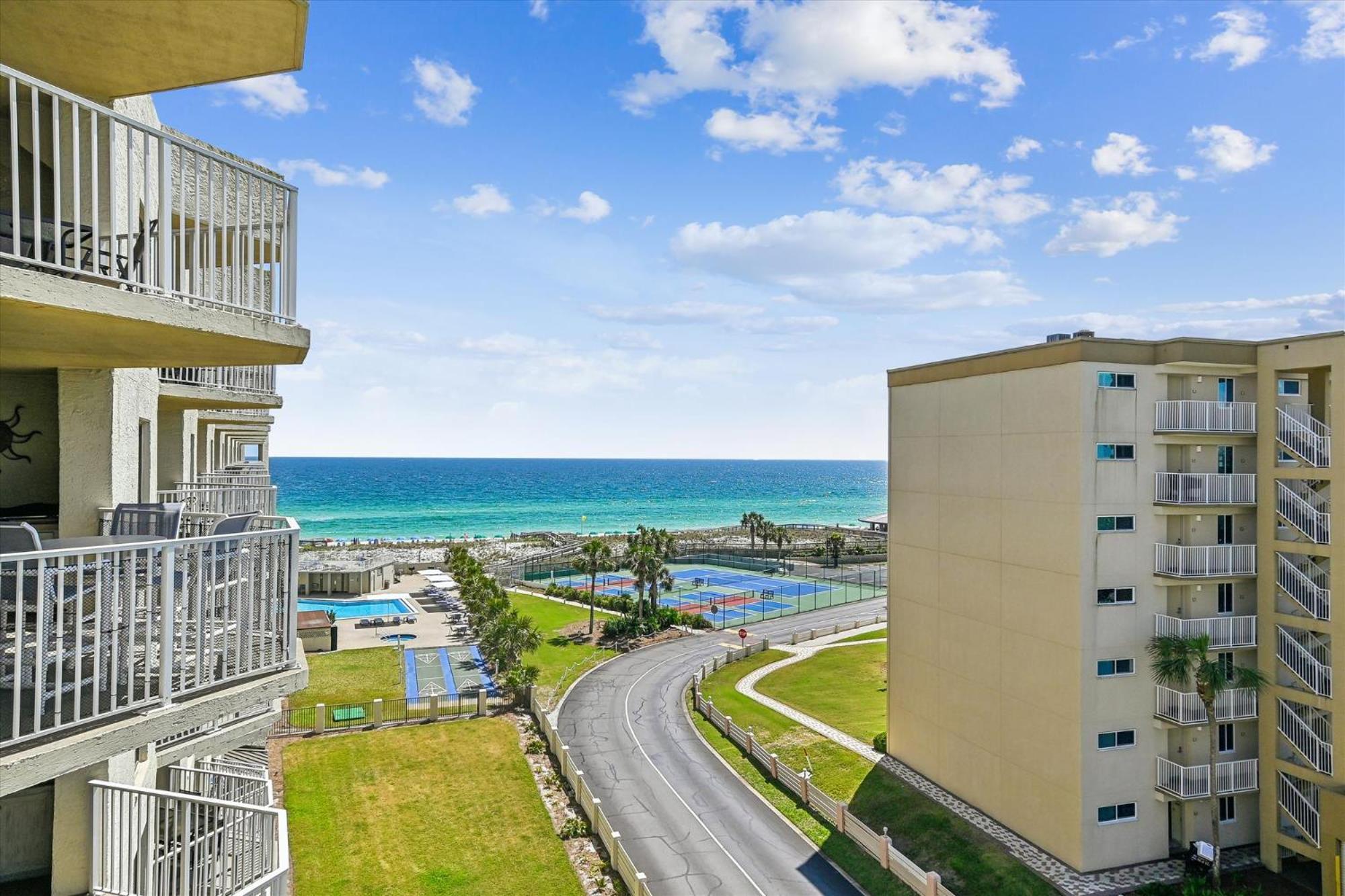 Inlet Reef 518- By Isle Apartment Destin