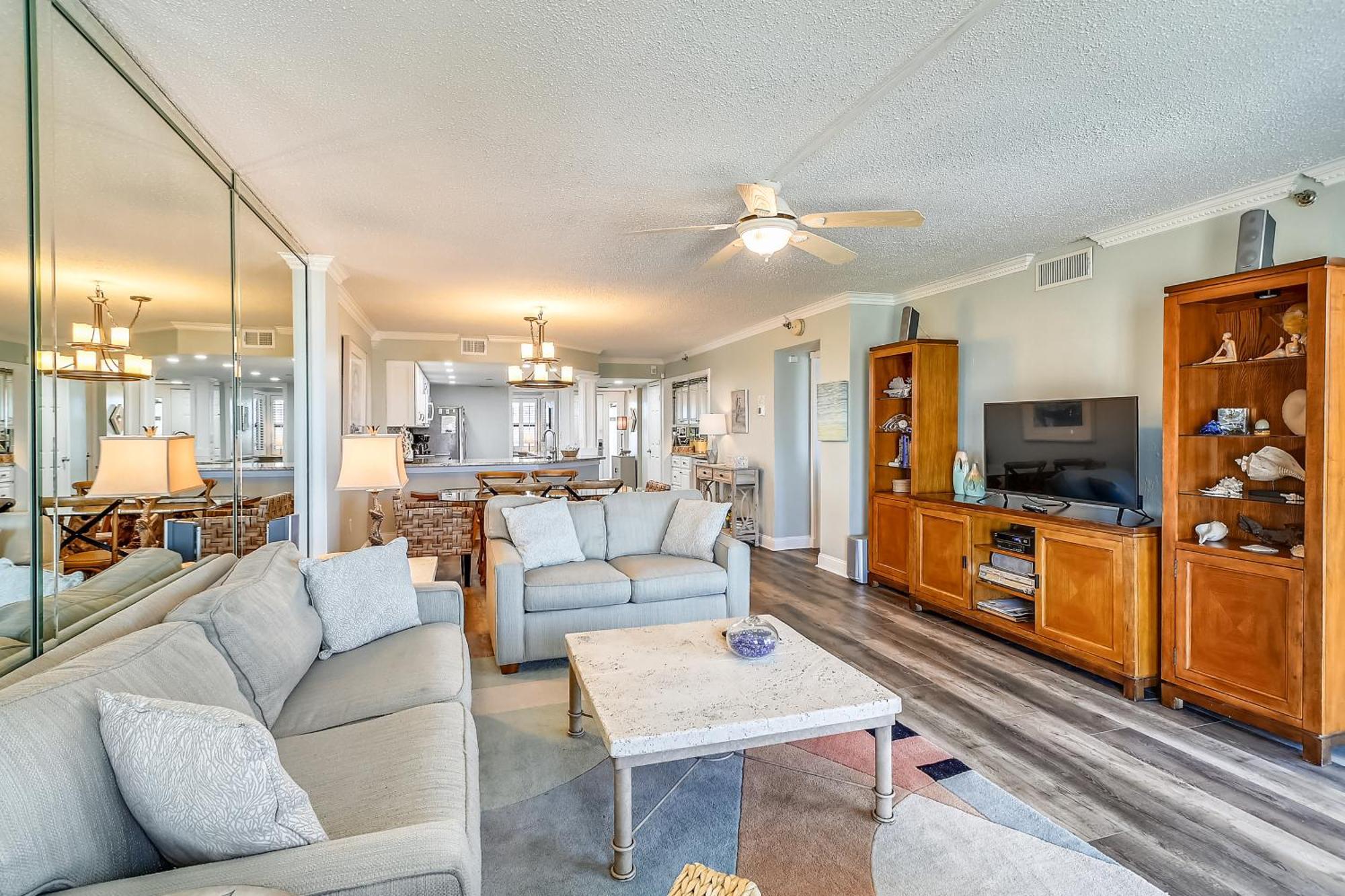 Inlet Reef 510- By Isle Apartment *