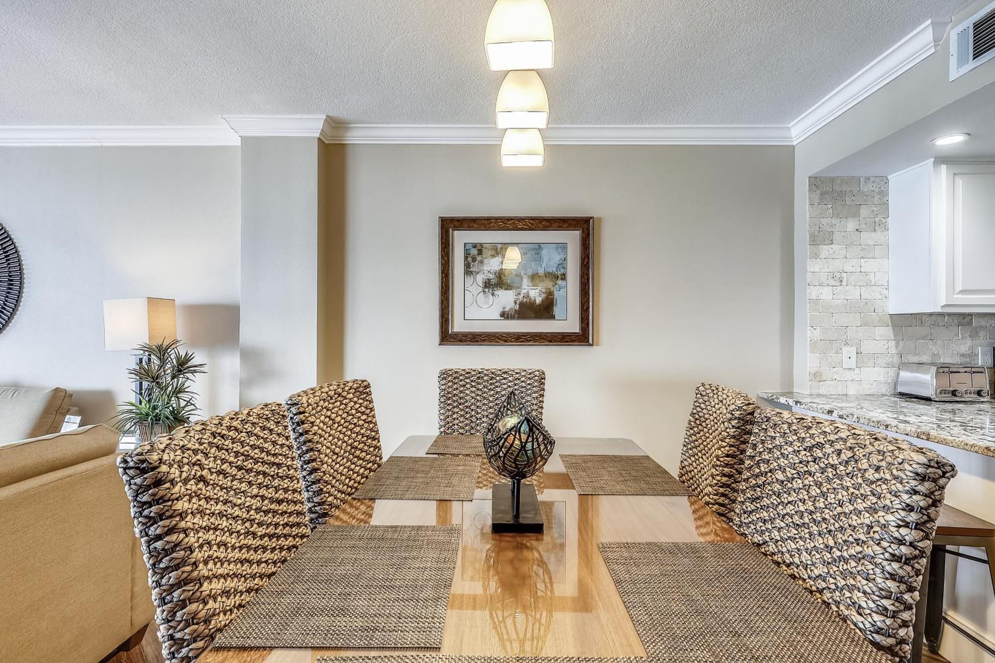 Inlet Reef 303- By Isle Apartment *