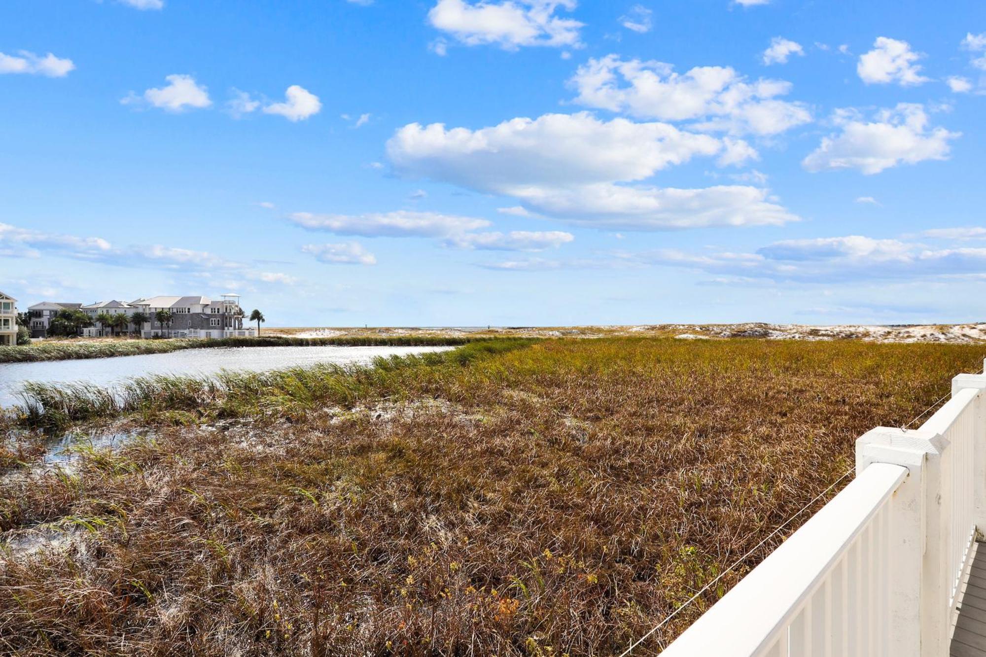 Sugar Shack- By Isle Apartment *