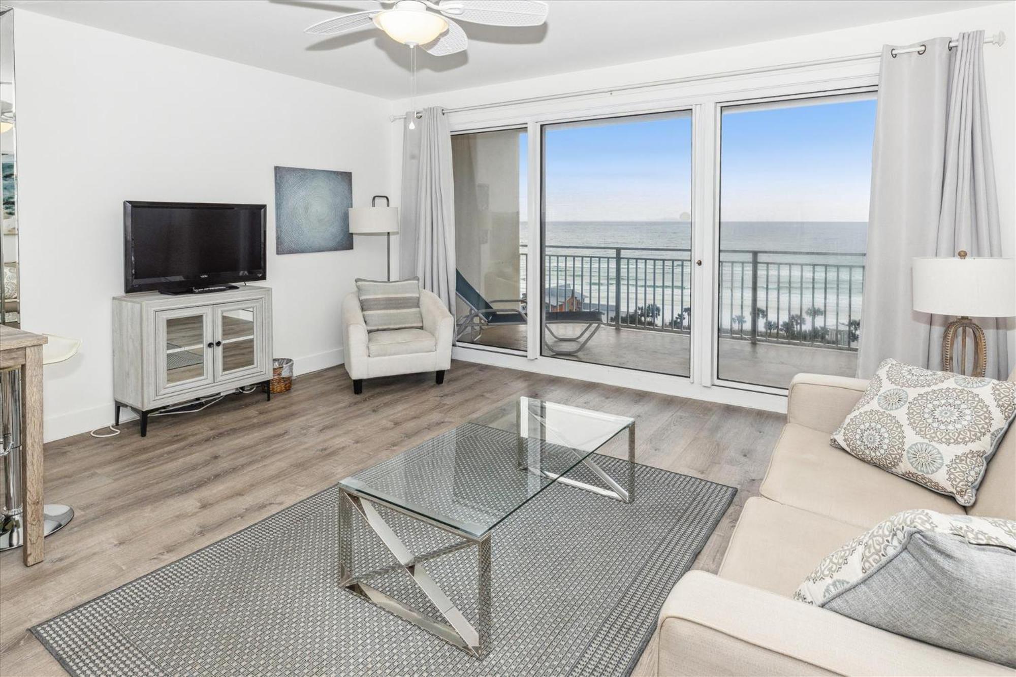 Apartment Sterling Shores 1016- By Isle *