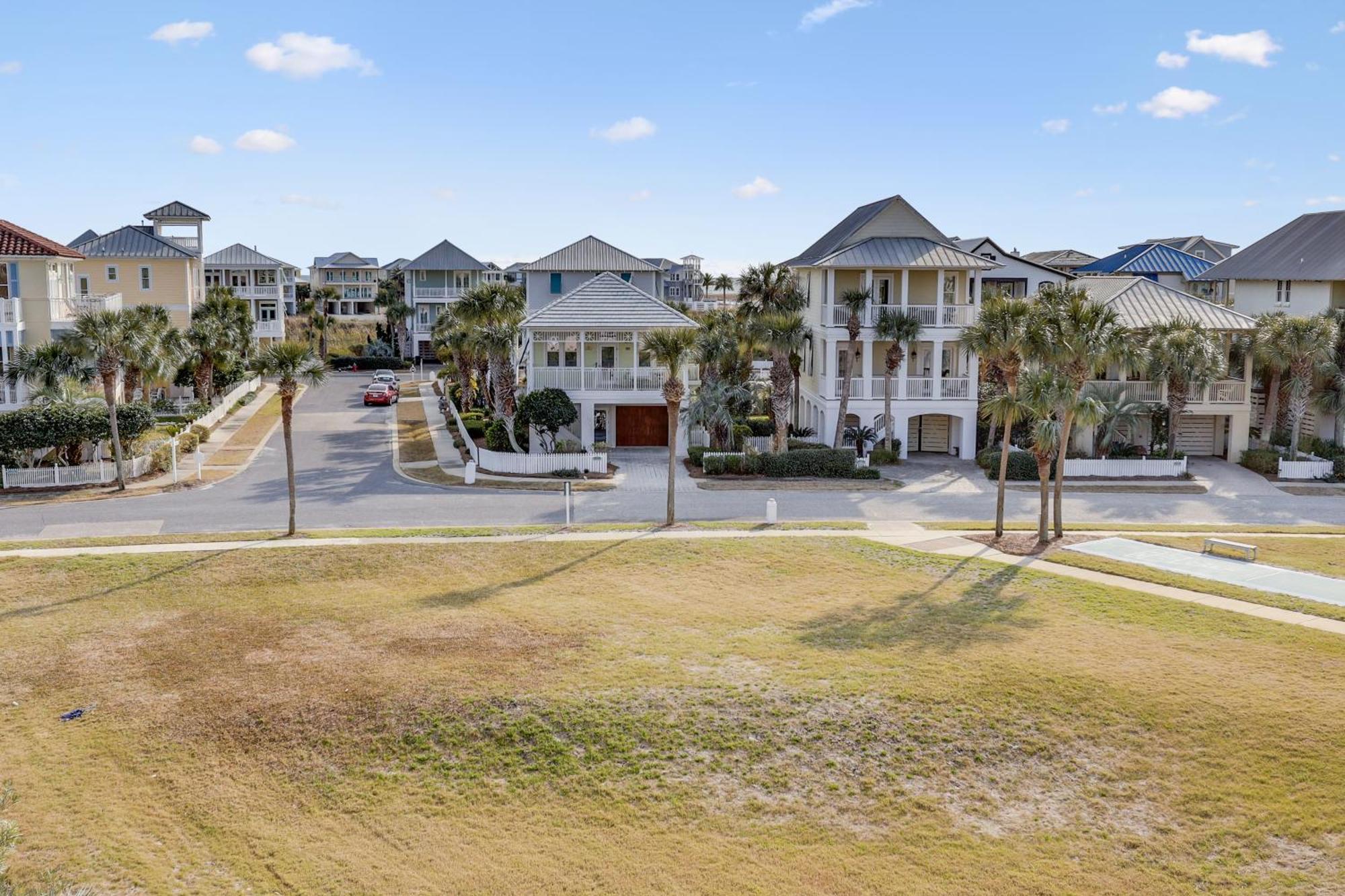 Apartment Magnolia House 305- By Isle *