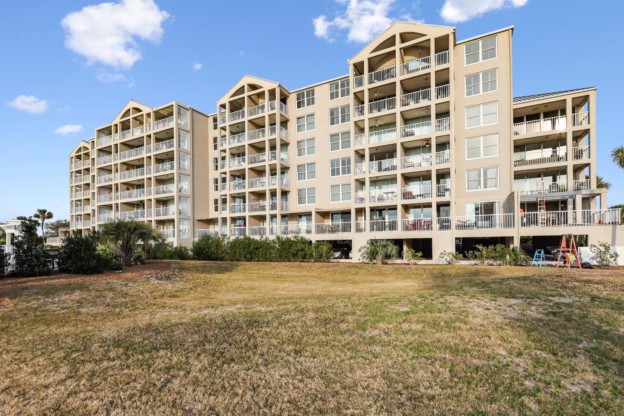 Apartment Magnolia House 305- By Isle