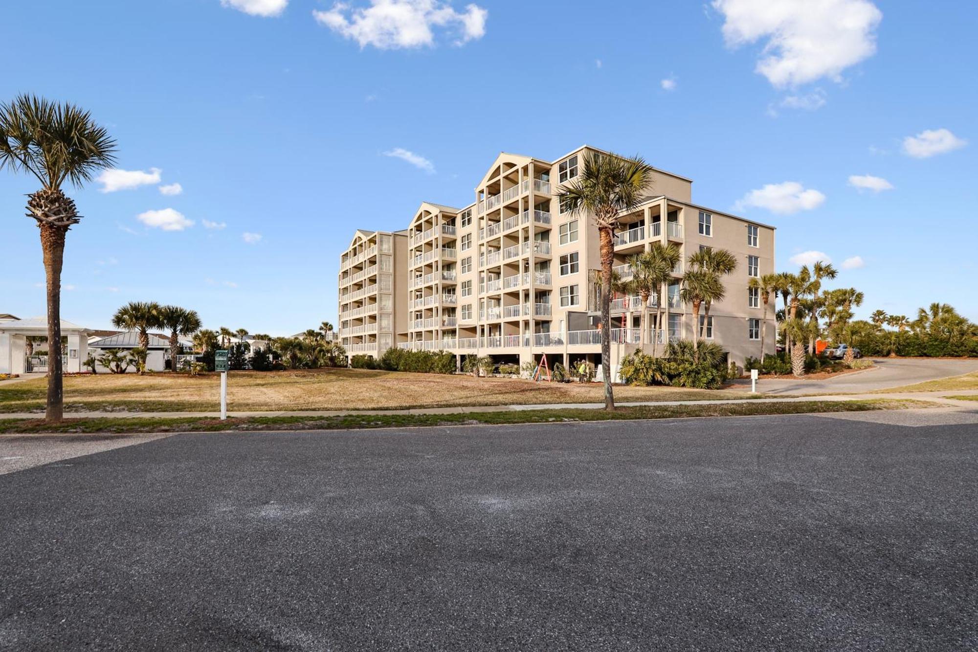 Apartment Magnolia House 305- By Isle *