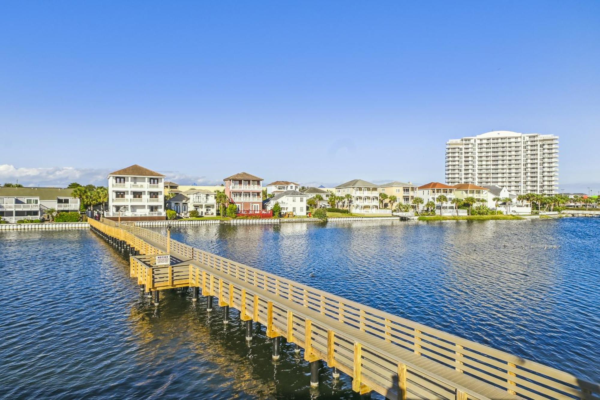 Apartment South Bay By The Gulf 055- By Isle