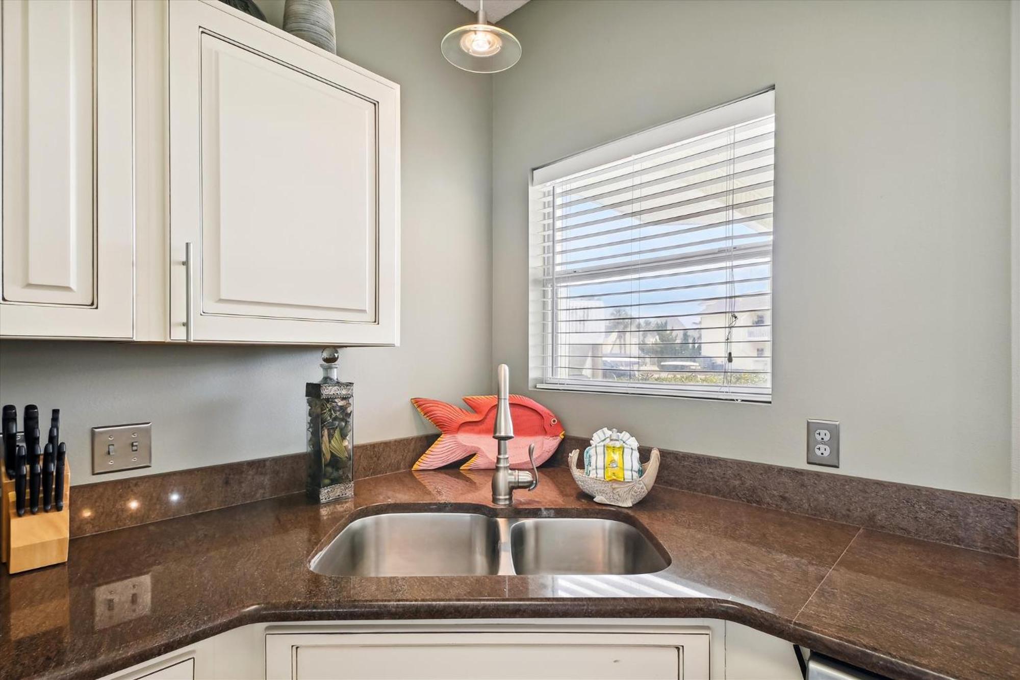 Apartment Sandpiper Cove 9125- By Isle Destin