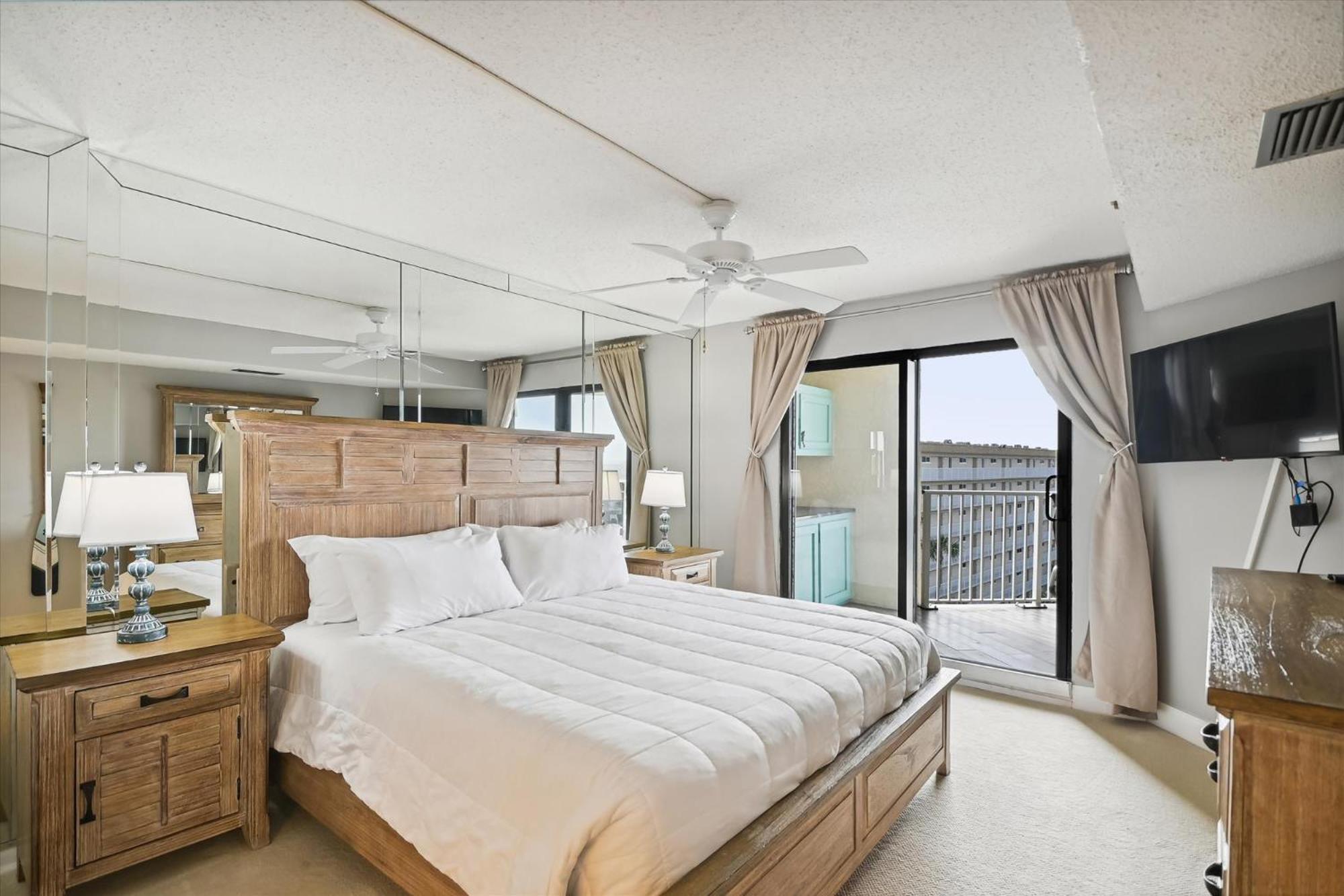 Inlet Reef 618- By Isle Apartment Destin