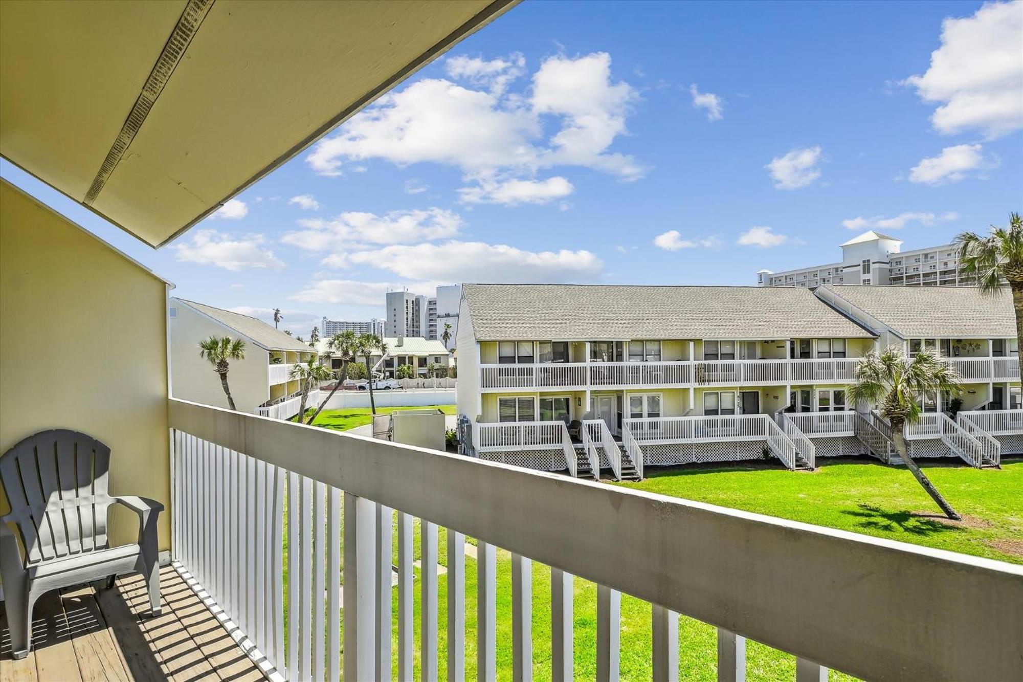 Apartment Sandpiper Cove 8236- By Isle *
