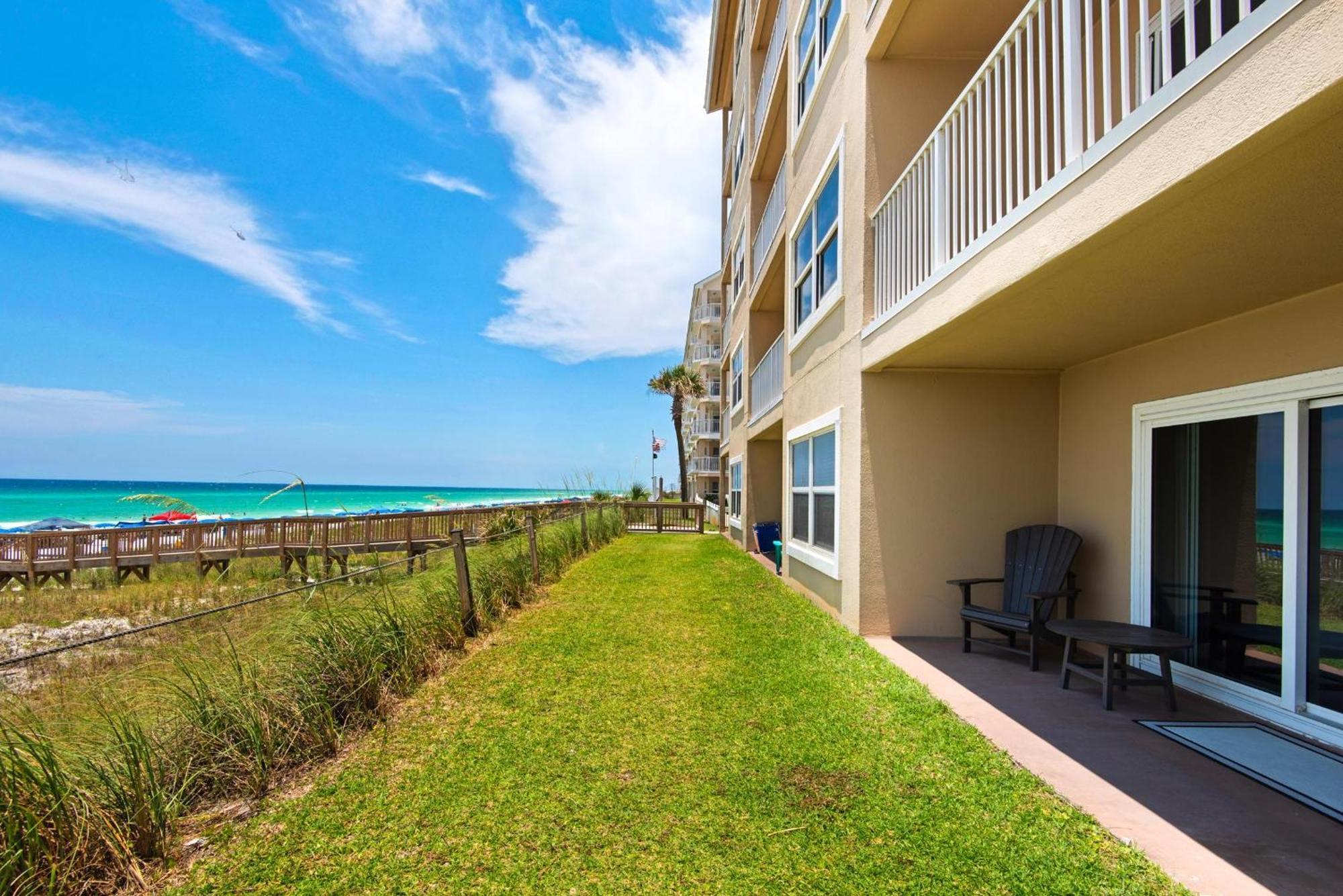 Holiday home Emerald Dunes 103
