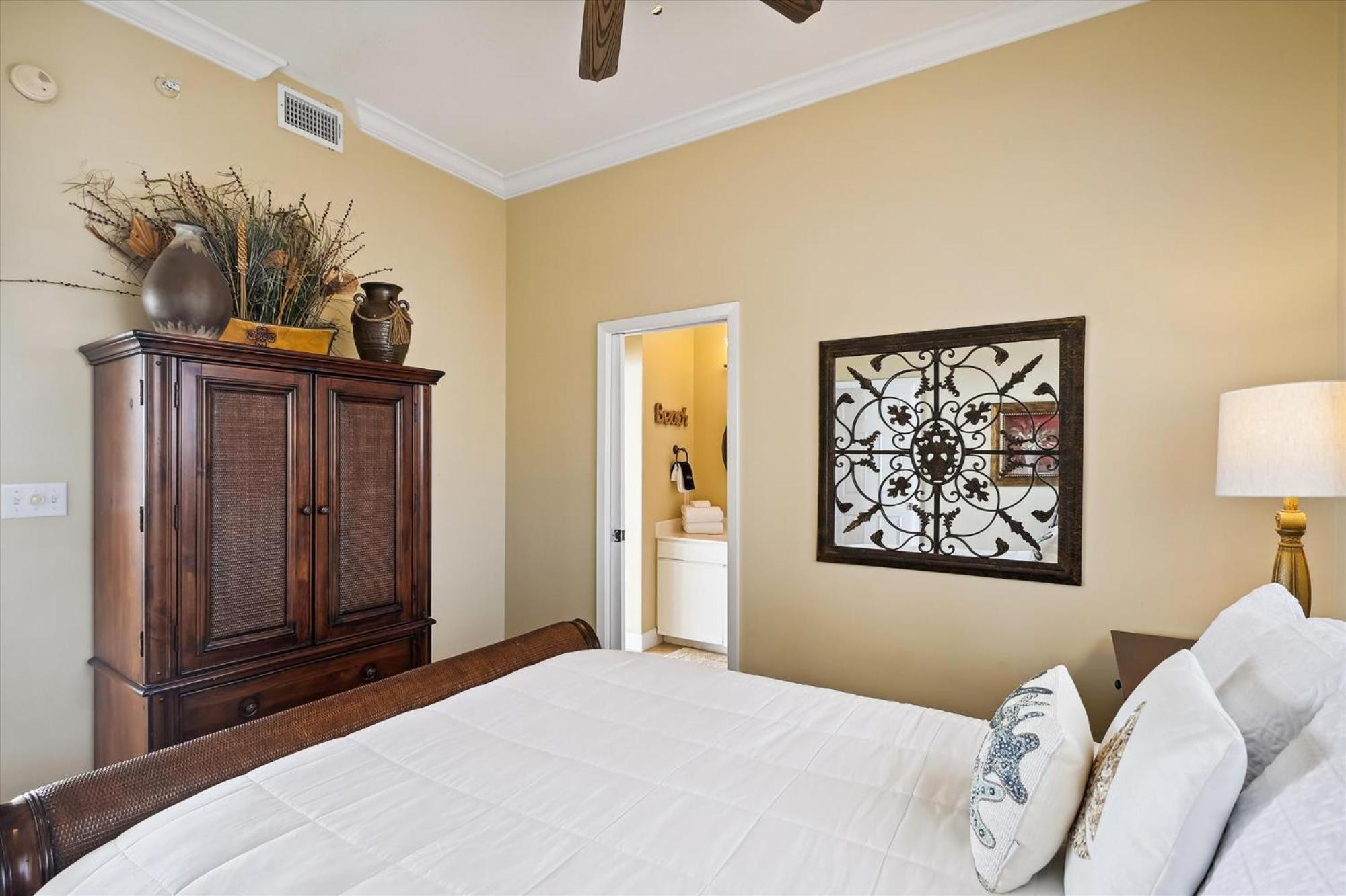 Oceania 902- By Isle Apartment Destin