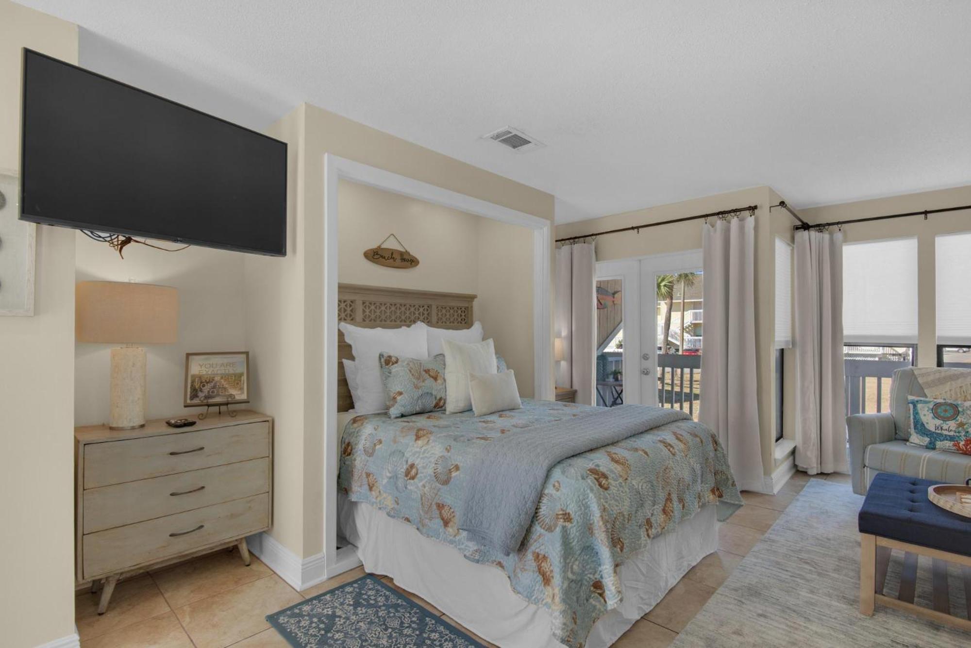 Sandpiper Cove 8121