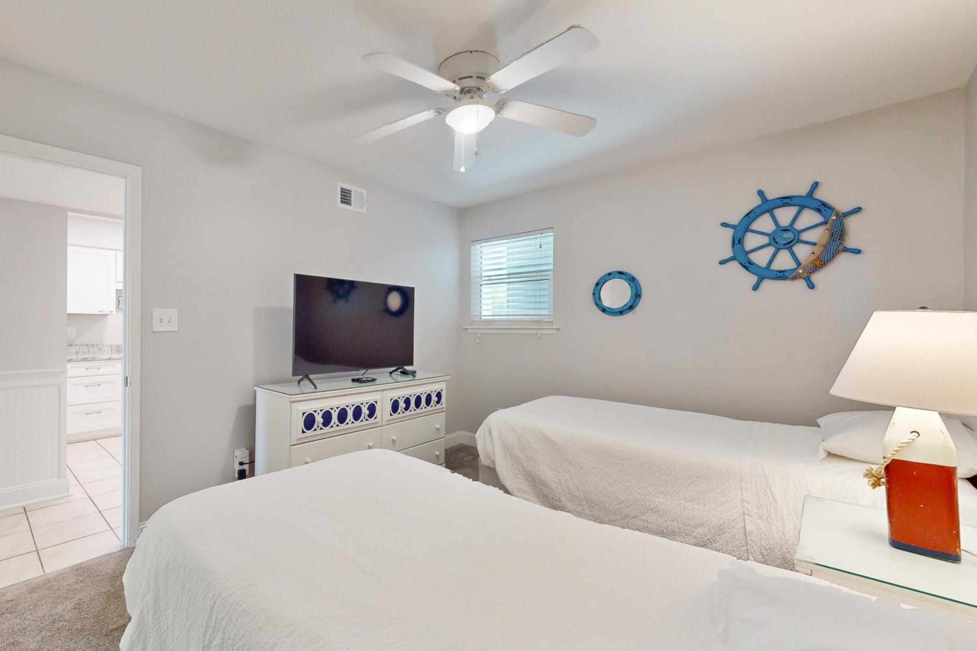 Apartment Tradewinds 07 *