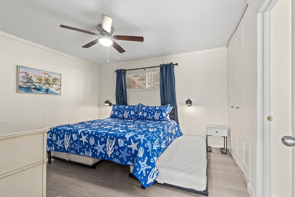 Hook Line Double Sinker View 3 Comm Pools Destin