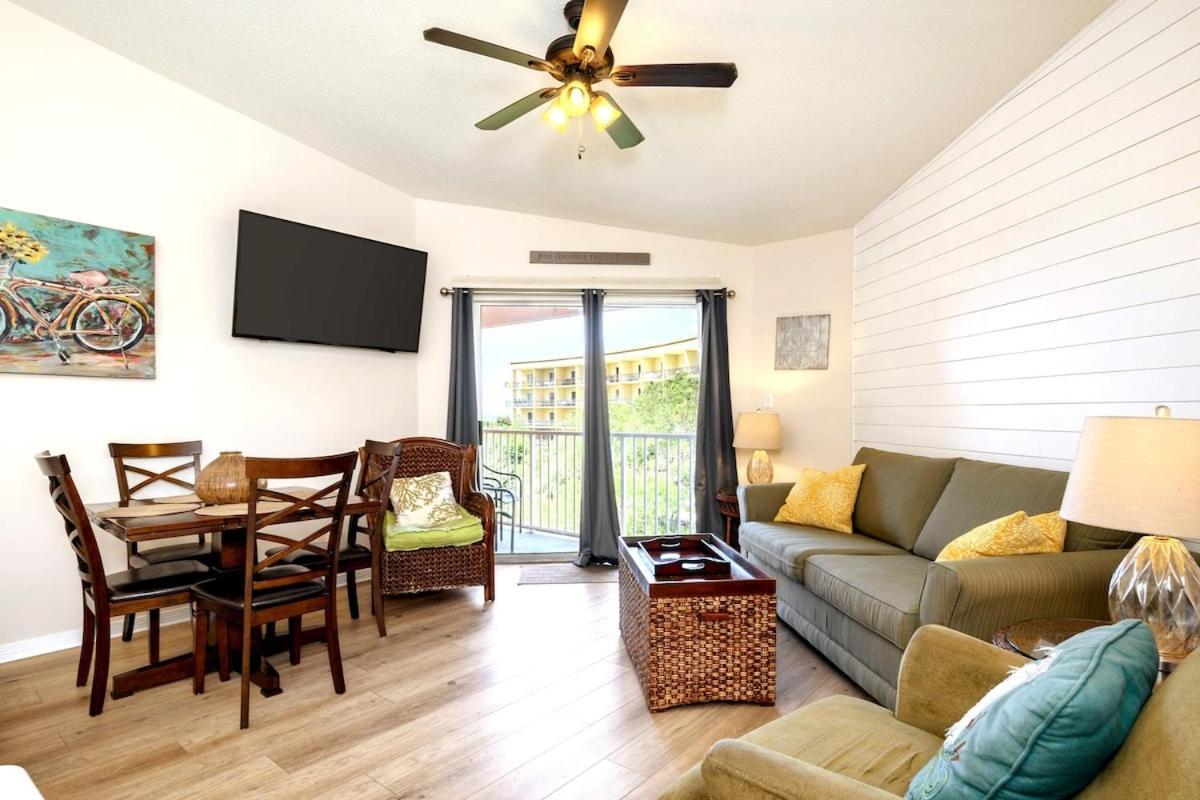 Shelly Sands Heatedpool & Hottub Private Holiday home