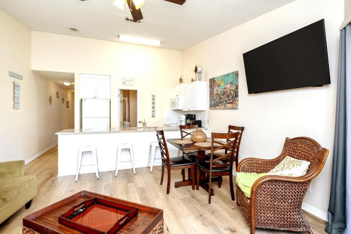 Shelly Sands Heatedpool & Hottub Private * Destin