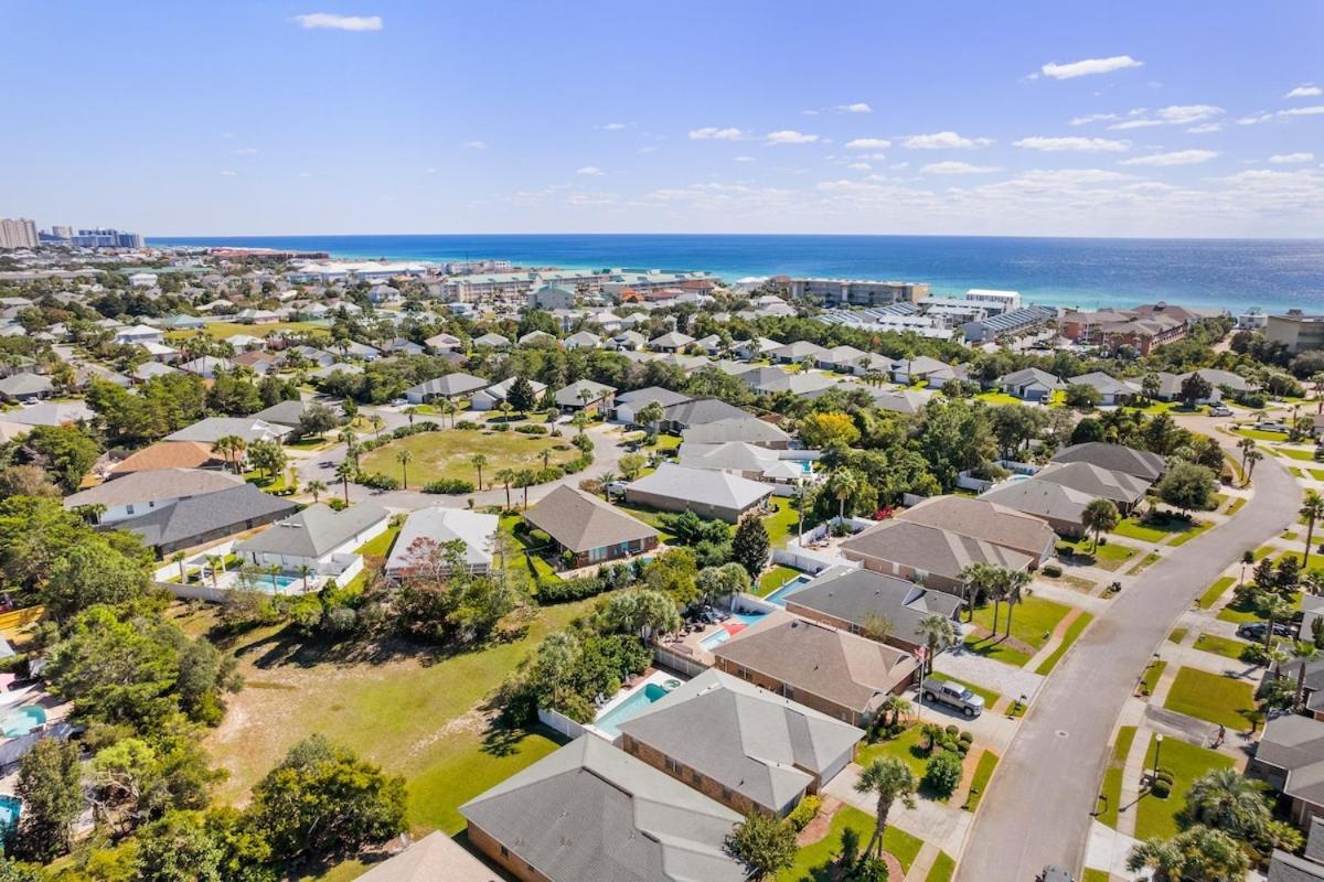 Barefoot Escape Golf Cart Deals Gated Access Destin