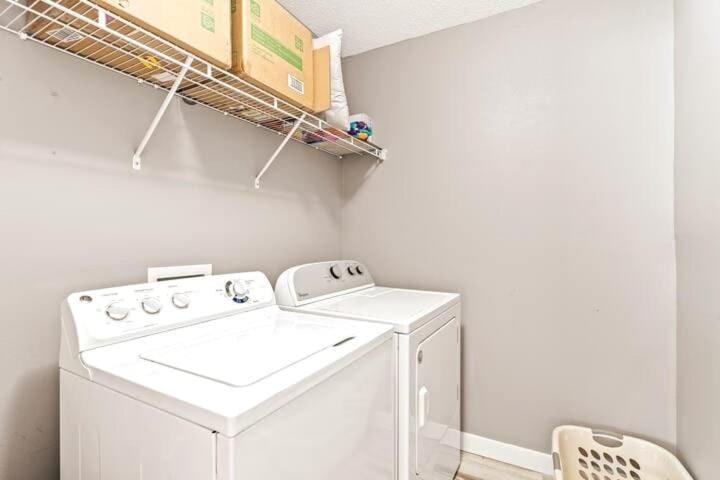 Barefoot Escape Golf Cart Deals Gated Access Holiday home Destin