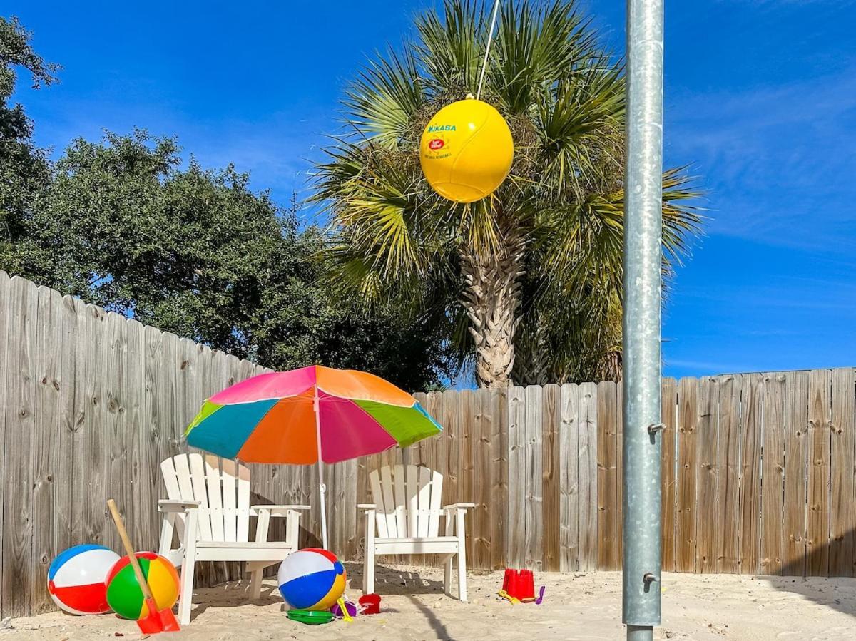 Blue Marlin Free Golf Cart & Bikes Hot Tub Privatepool Holiday home Destin
