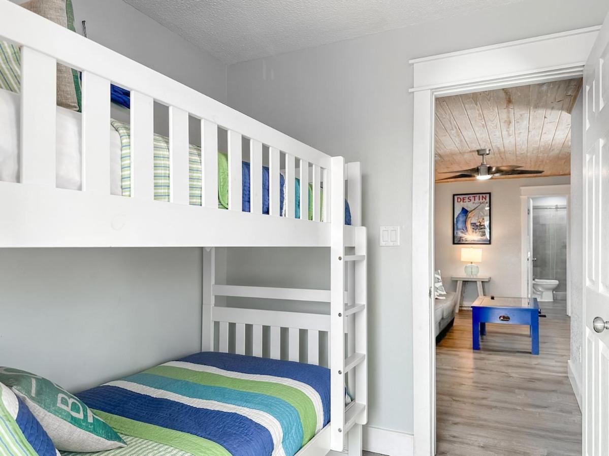 Blue Marlin Free Golf Cart & Bikes Hot Tub Privatepool Destin