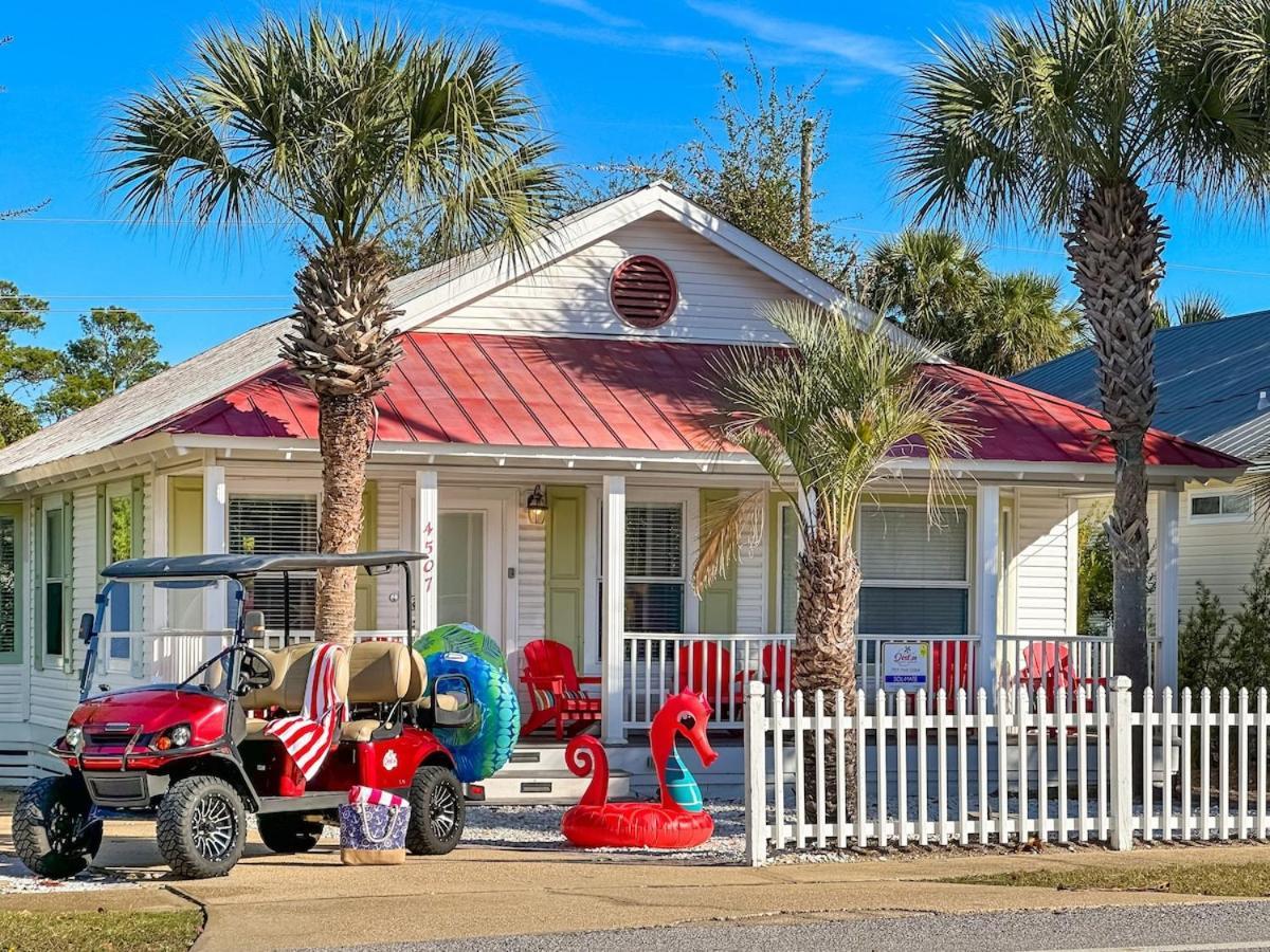 Solmate Free Golf Cart & Pool Heat Deals Holiday home *