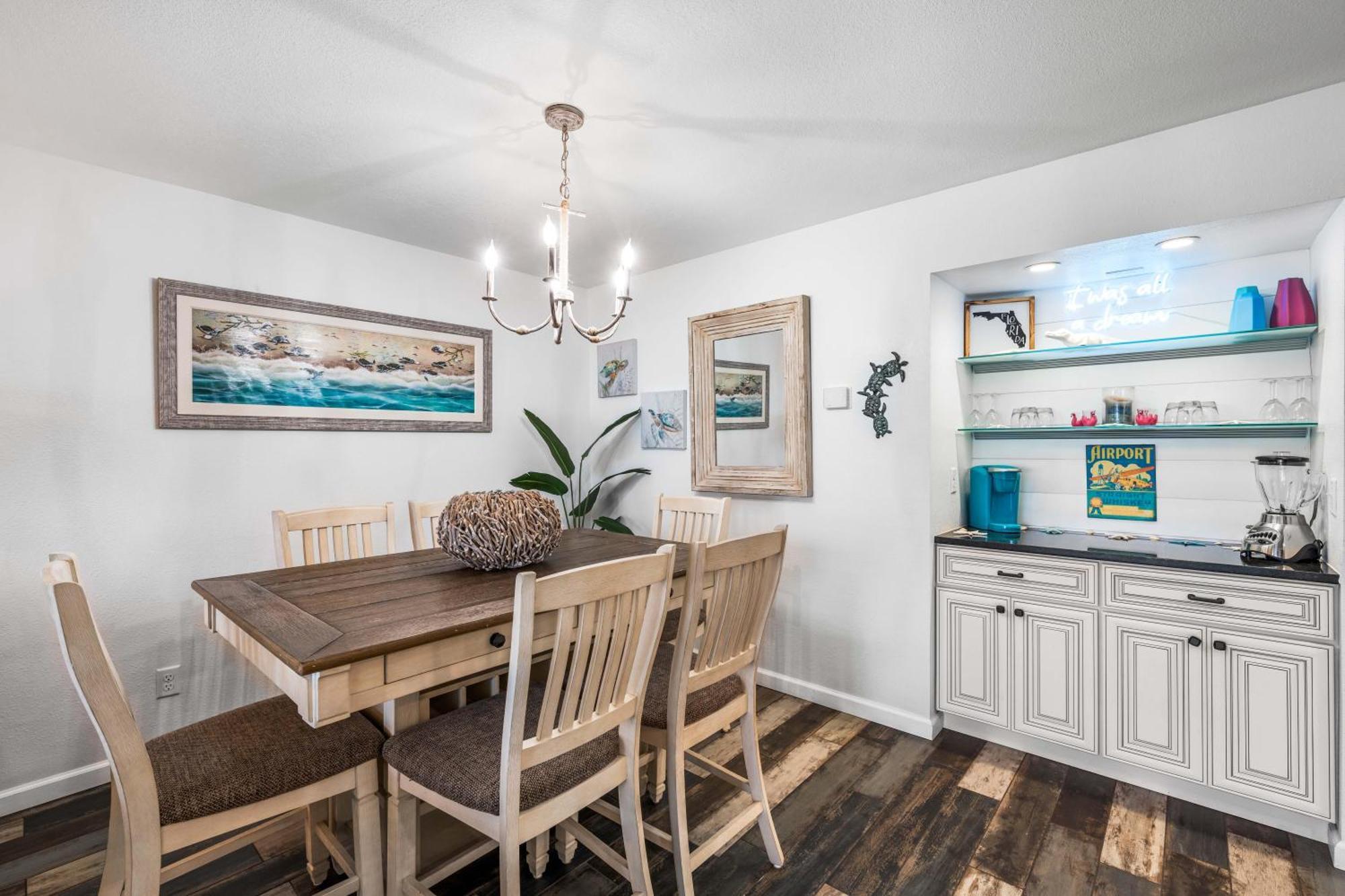 Surf And Racquet Unit 121 * Destin