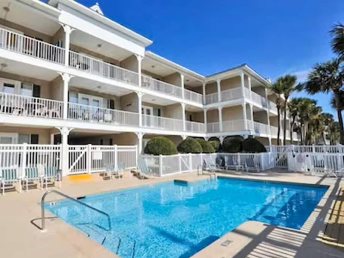 Holiday home Corner Of Paradise View Pool Destin