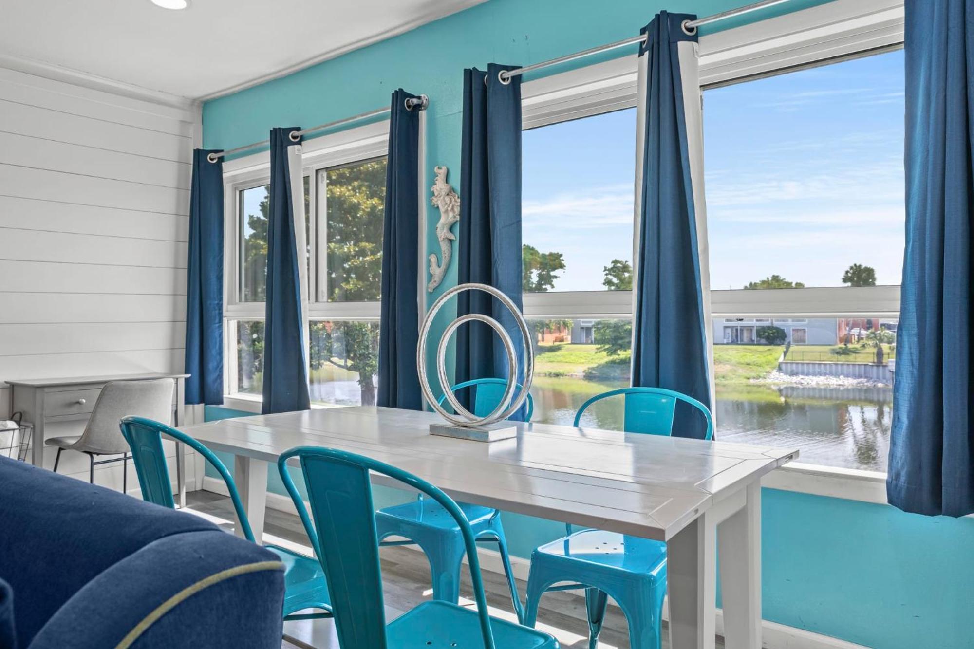 Tranquil Tortuga View Apartment *