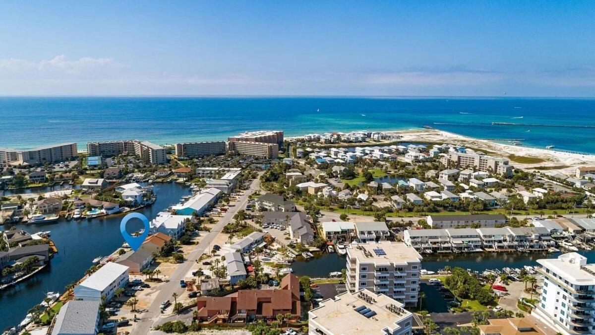 Holiday home Seahab Waterfront Views Dock Priv Access *