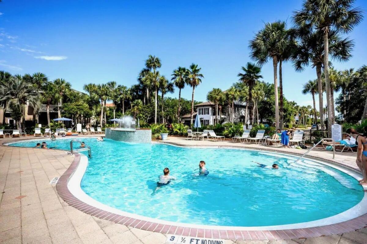 Private Tropical Oasis Near Hot Tub&golfca Destin