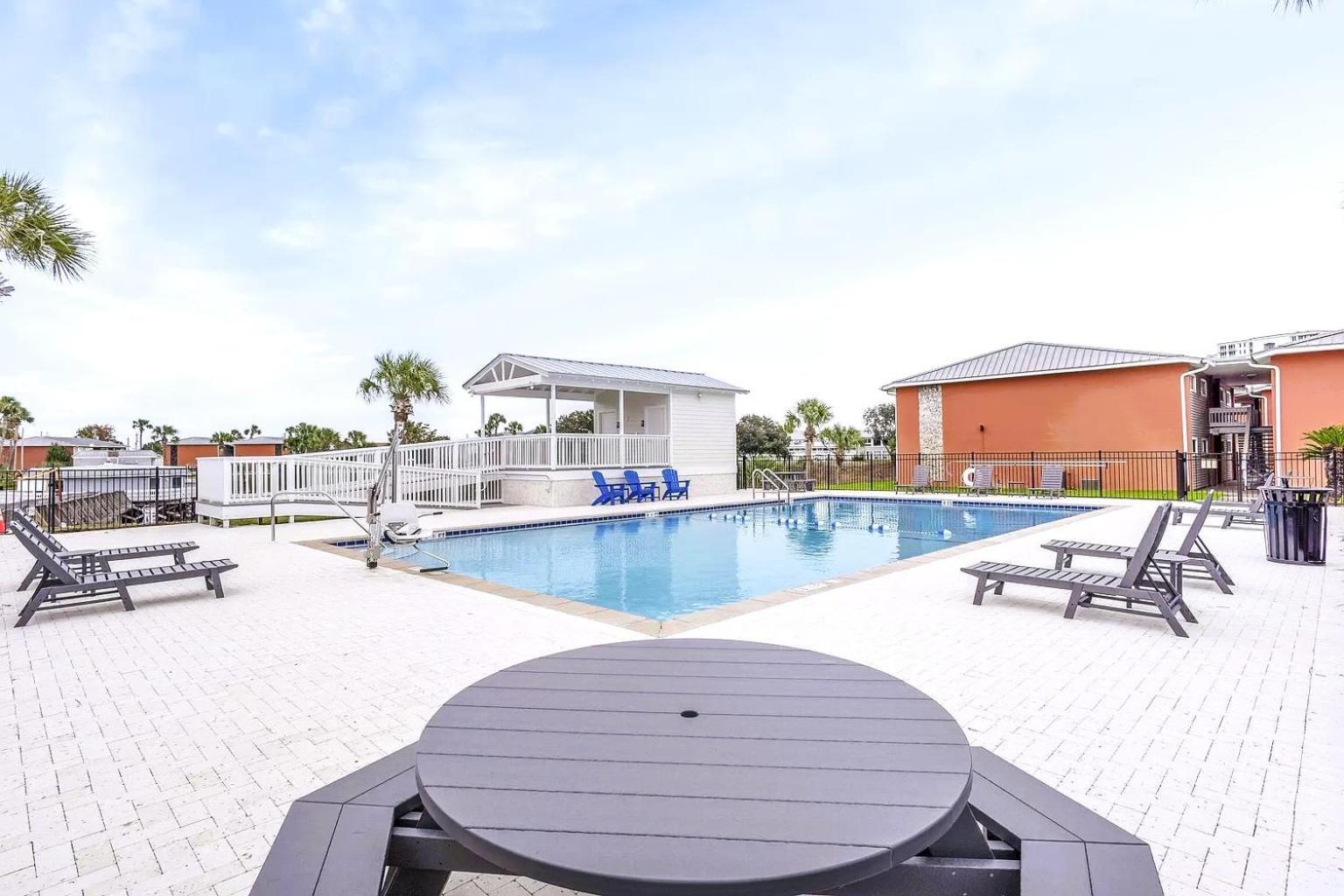 Sandy Pearl View 3 Pools Holiday home