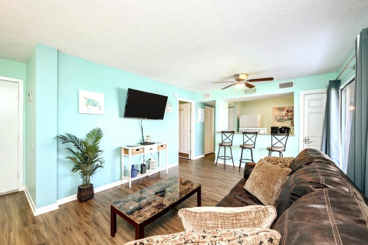 Kings Cove 3 Community Pools
