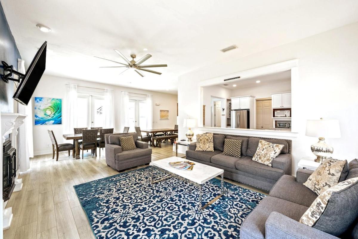 Holiday home House Pool Heat&golf Cart Deals Gameroom *