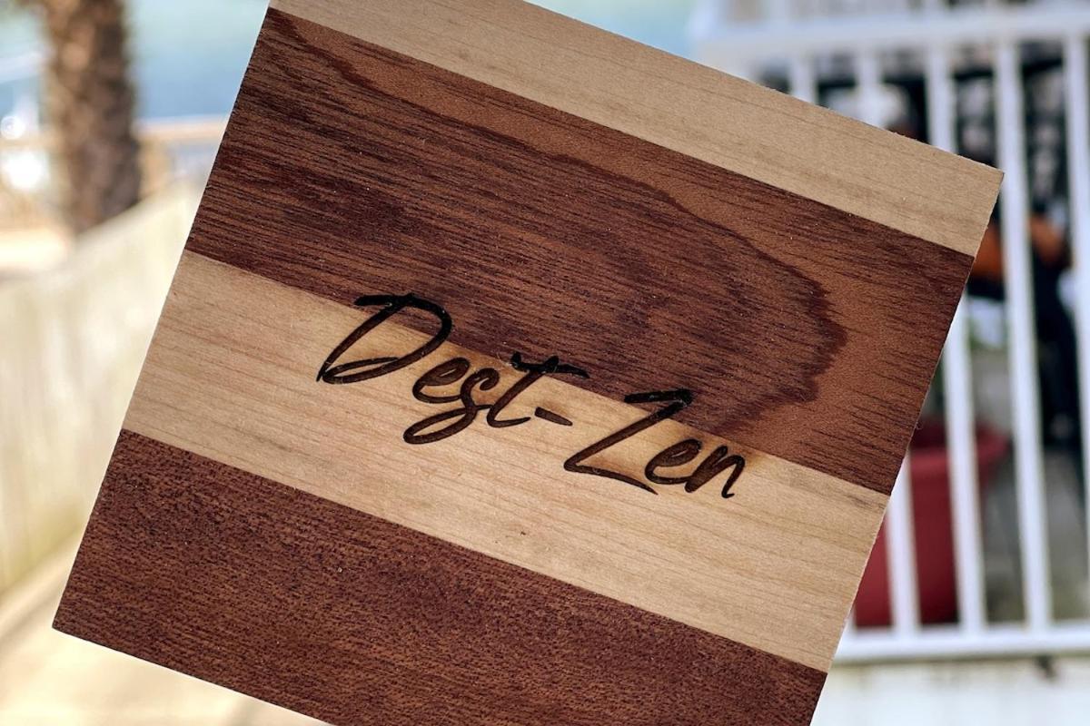Dest-zen Gated Access Game Holiday home Destin