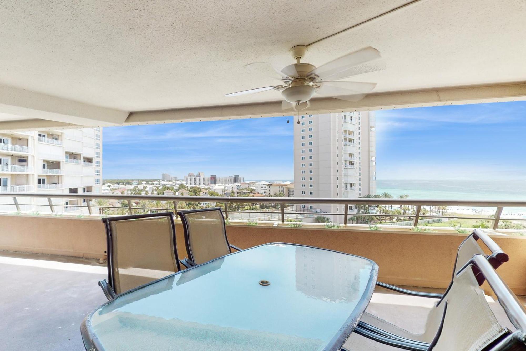 Edgewater 801 *
