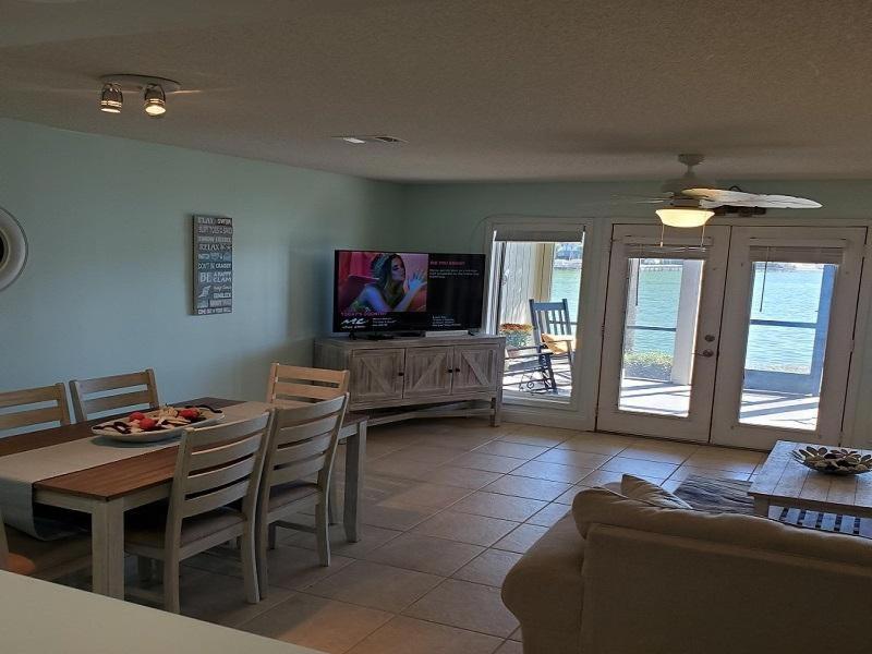 Holiday home Boardwalk 201