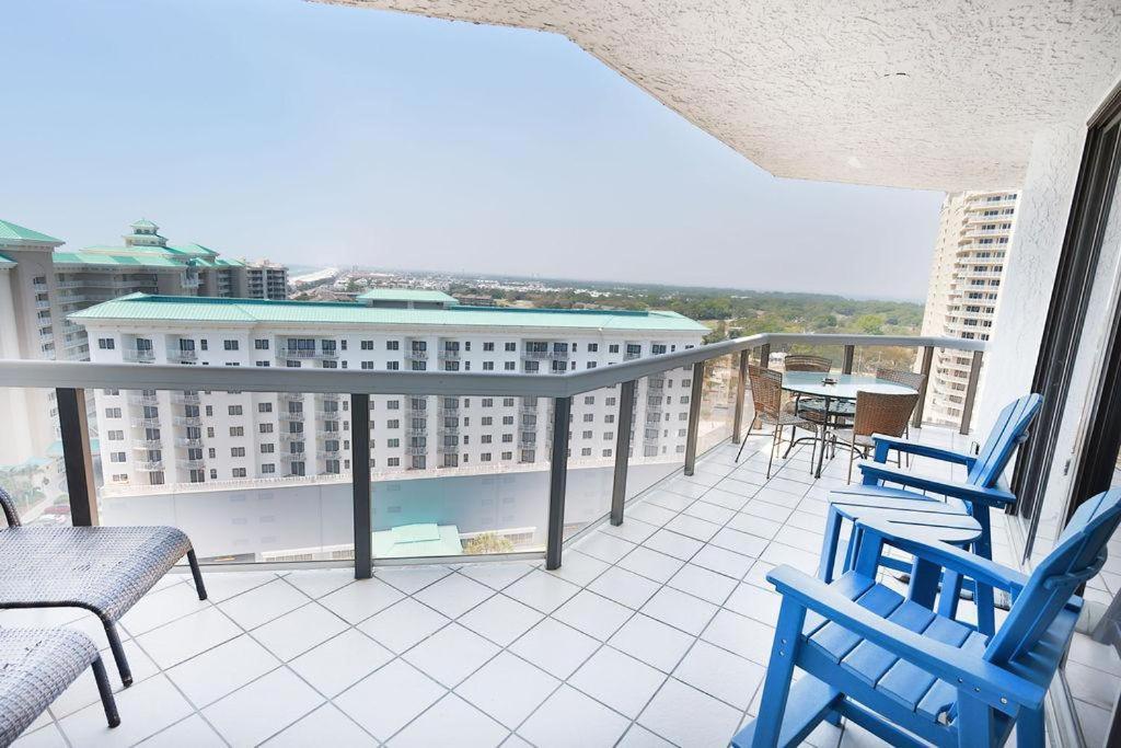 Holiday home Surfside 1410