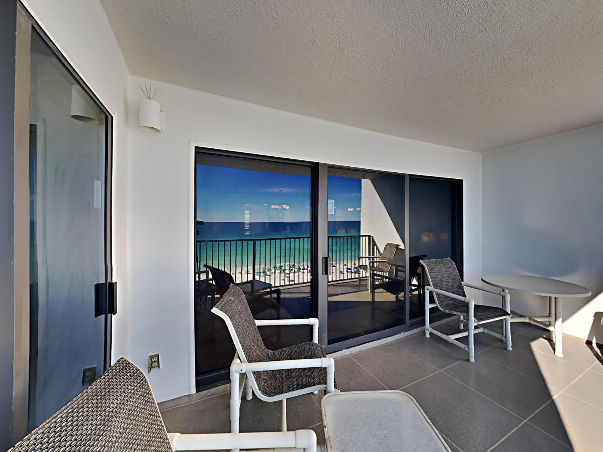 Emerald Tower #705 Apartment *