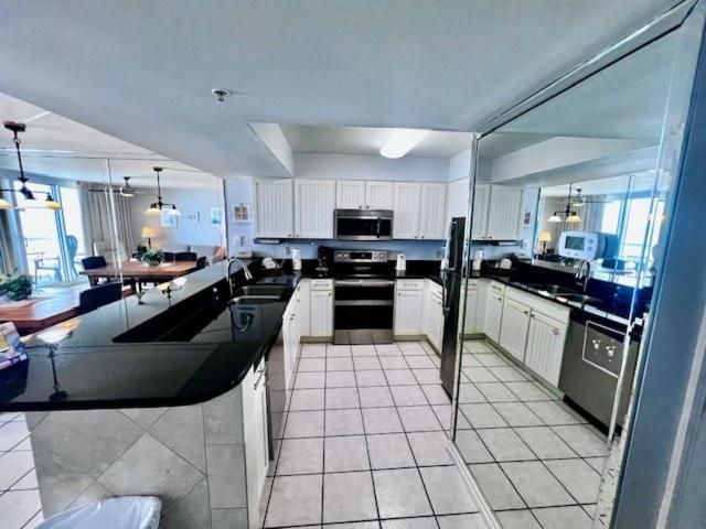 Apartment Pelican 0404 By Pelican Management