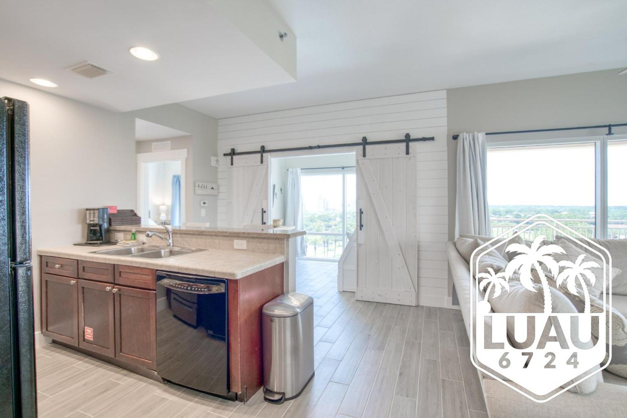 Luau Tower Enjoy These 2 Connecting Units As A Family Destin