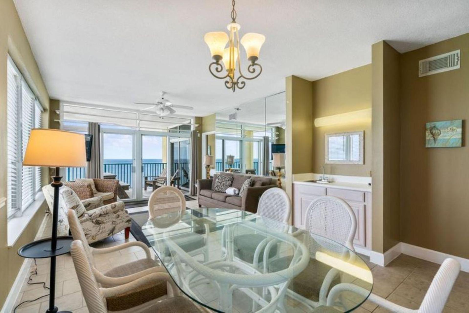Holiday home Jade East Towers 1810